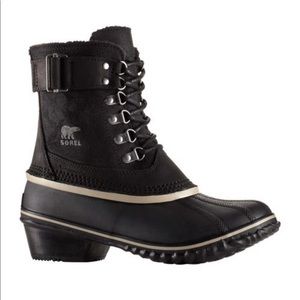 Sorel Women’s Lace-up Boots